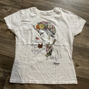 Mexico White Graphic Tee with Colorful Design
